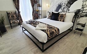Welcome Verona Rooms